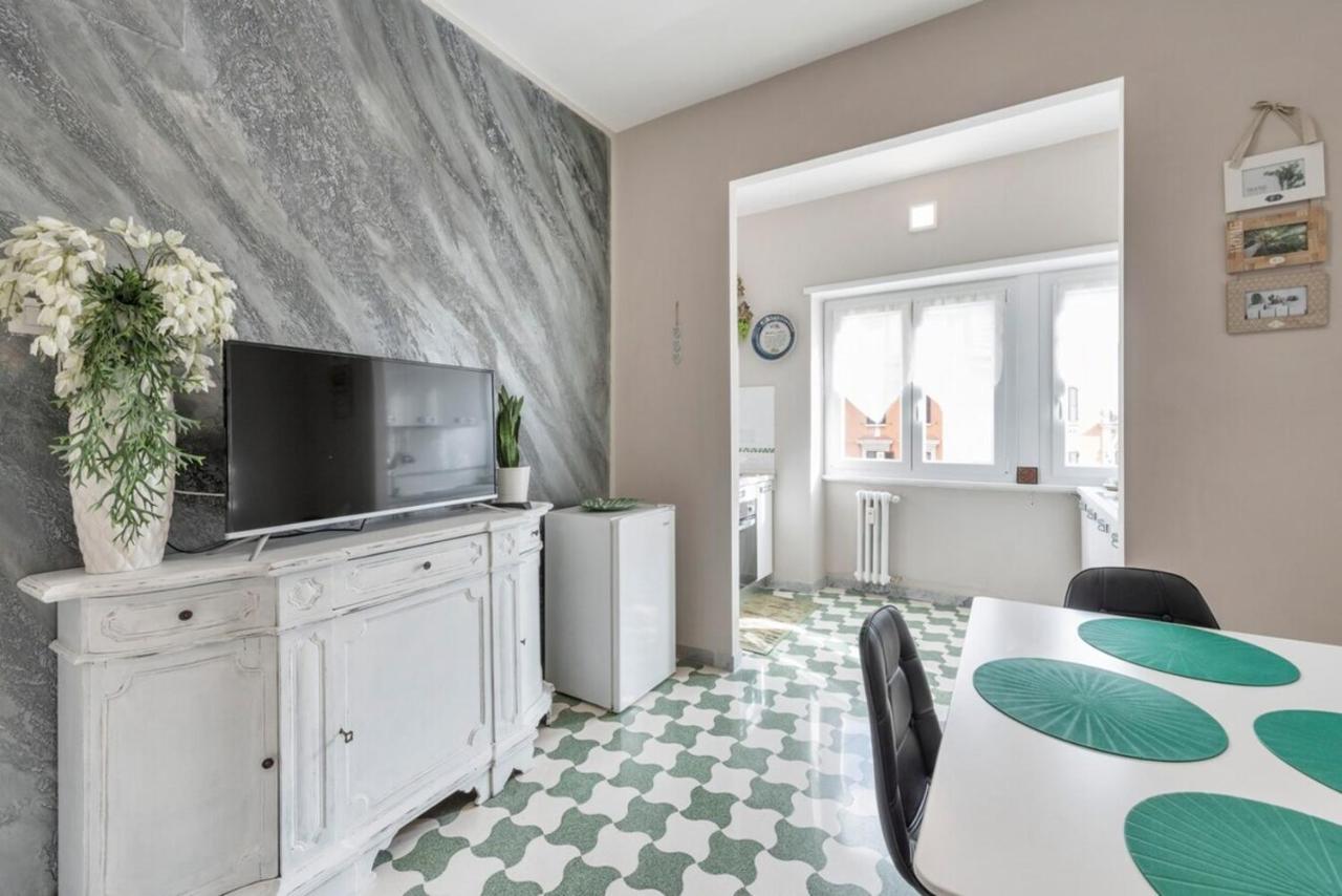 Regina Luxury Flat * Rom